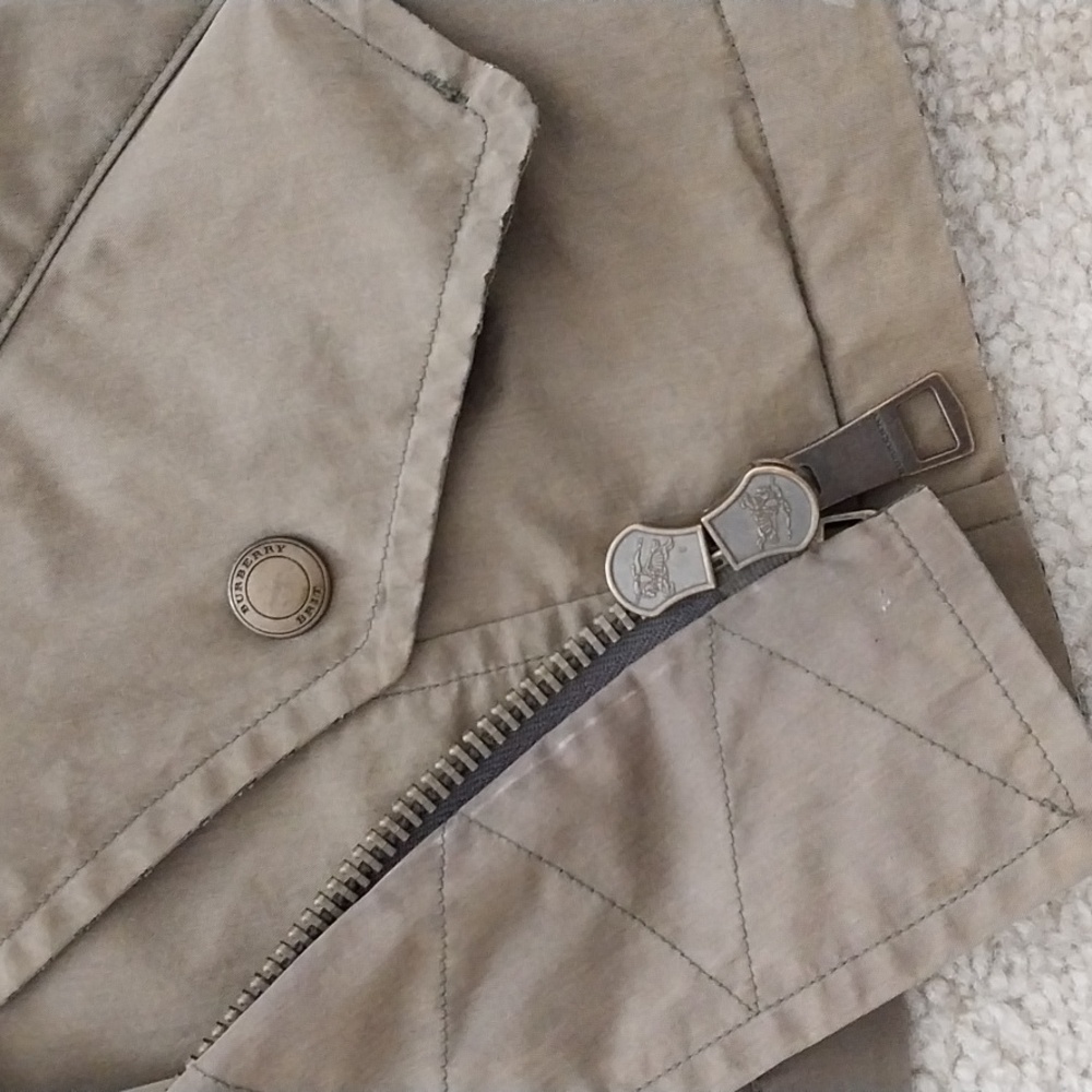 BURBERRY MILITARY GREEN HOODED JACKET ANORAK - Picture 10 of 12